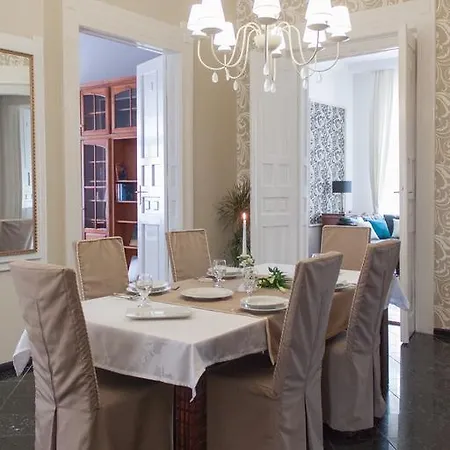 Apartman * Sarvar