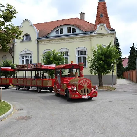 Villa Apartman